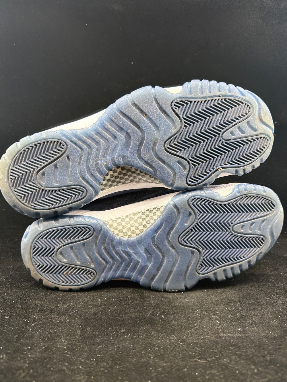 *USED* AJ 11 (W) - MIDNIGHT NAVY