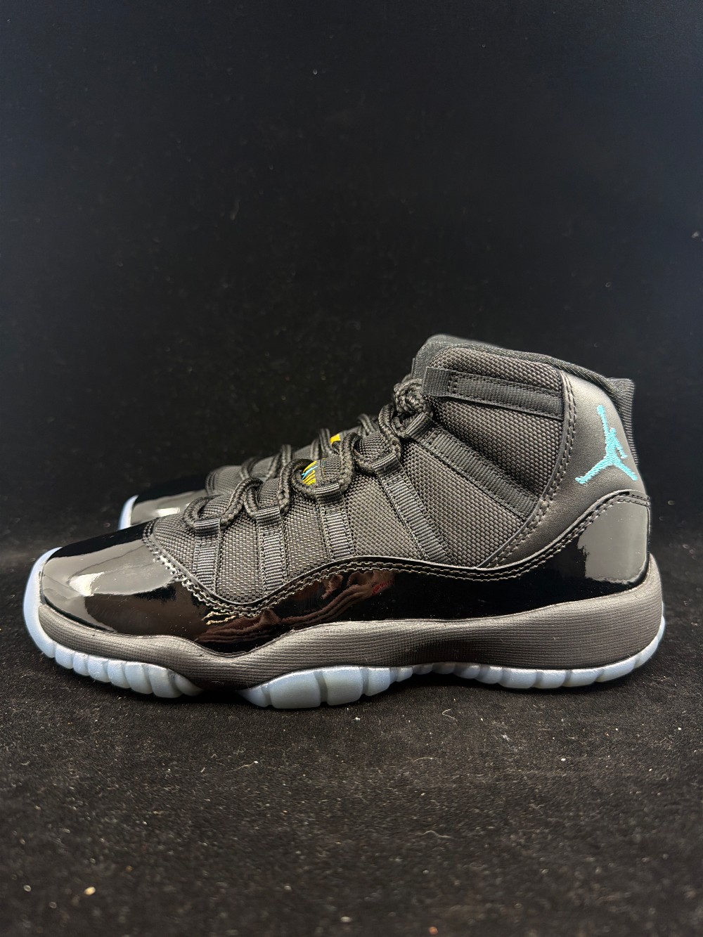 AJ 11 (GS) - GAMMA (2025)