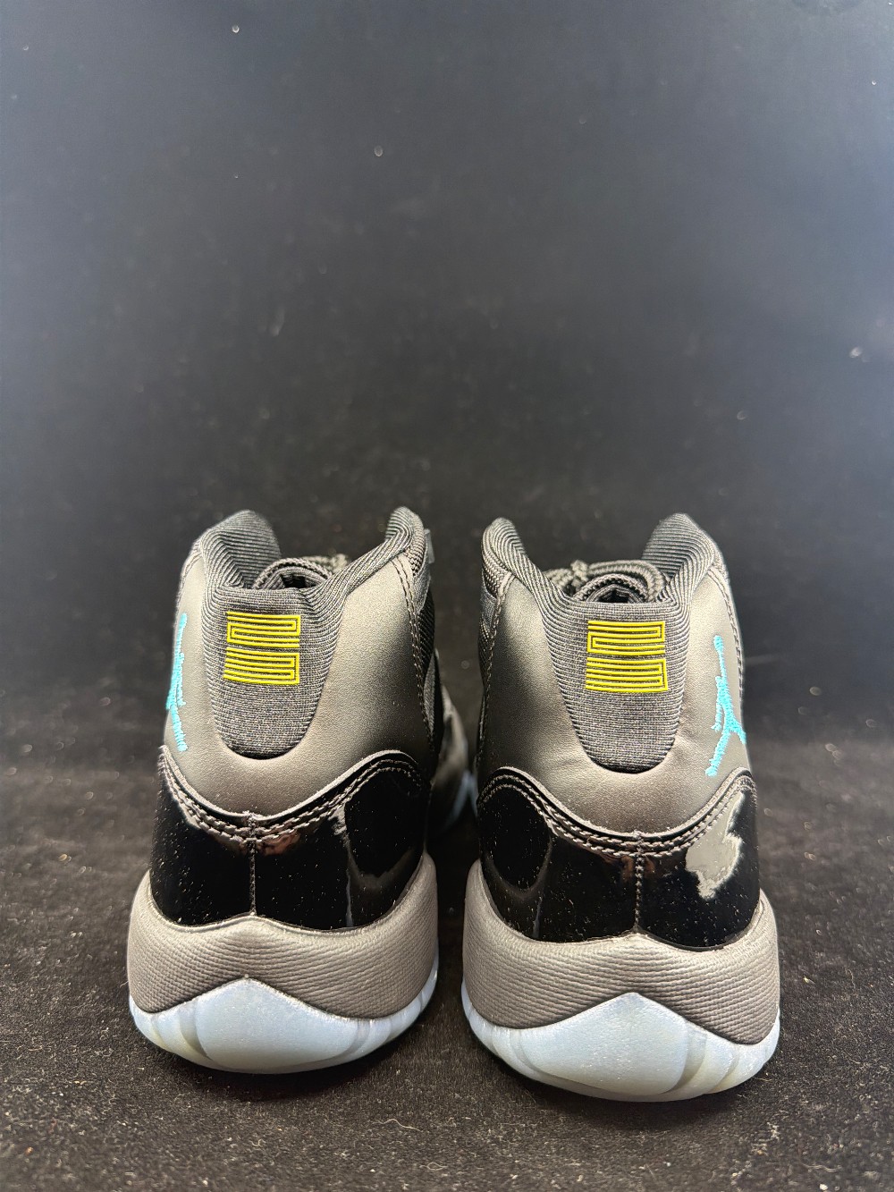 AJ 11 (GS) - GAMMA (2025)