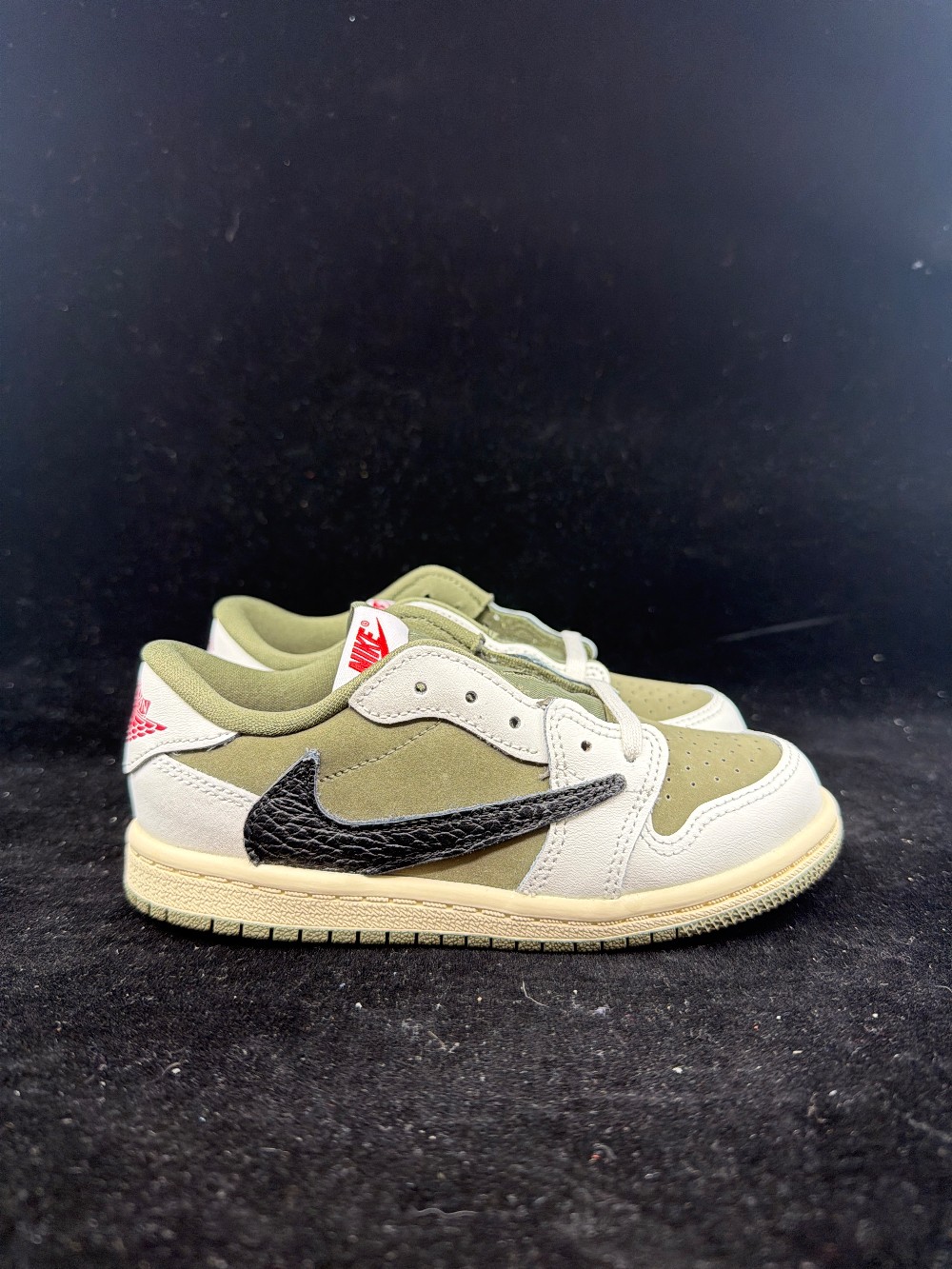 AJ 1 LOW X TRAVIS SCOTT (TD) - MEDIUM OLIVE