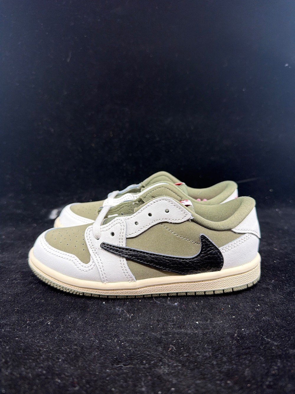 AJ 1 LOW X TRAVIS SCOTT (TD) - MEDIUM OLIVE