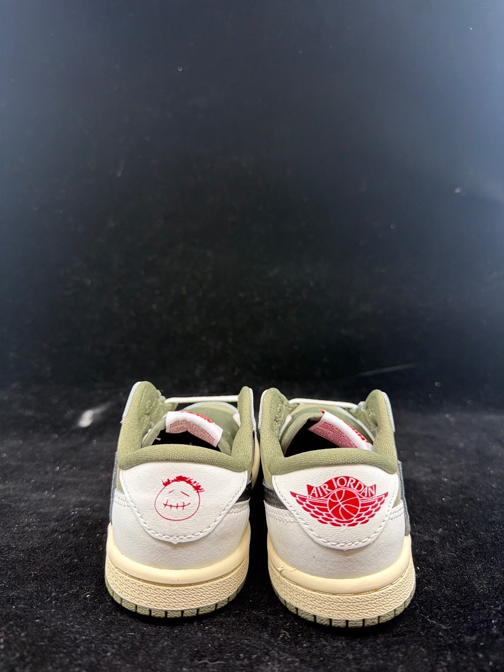 AJ 1 LOW X TRAVIS SCOTT (TD) - MEDIUM OLIVE