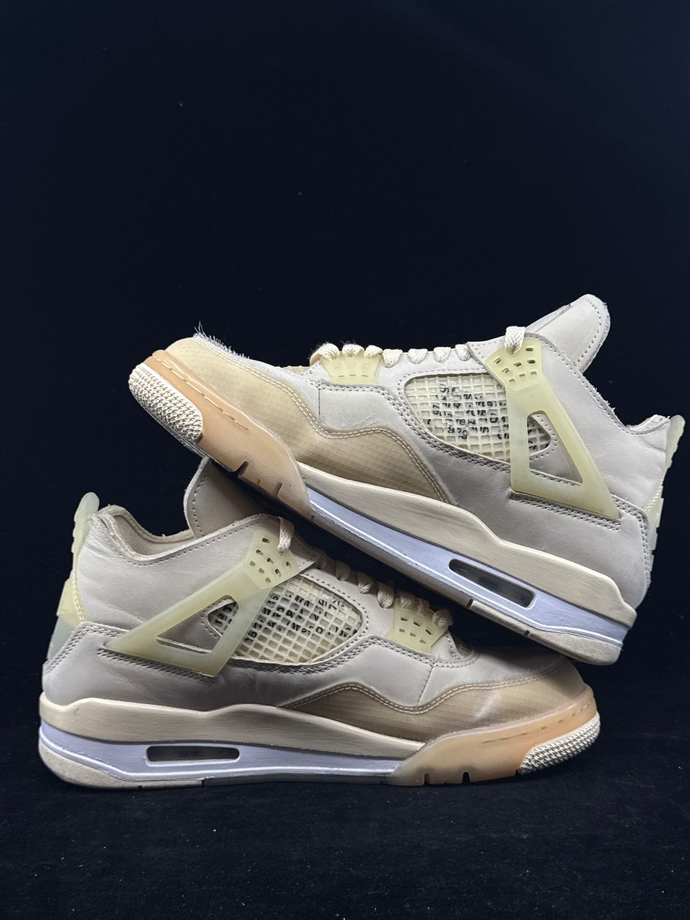 *USED* AJ 4 X OFF WHITE (W) - SAIL