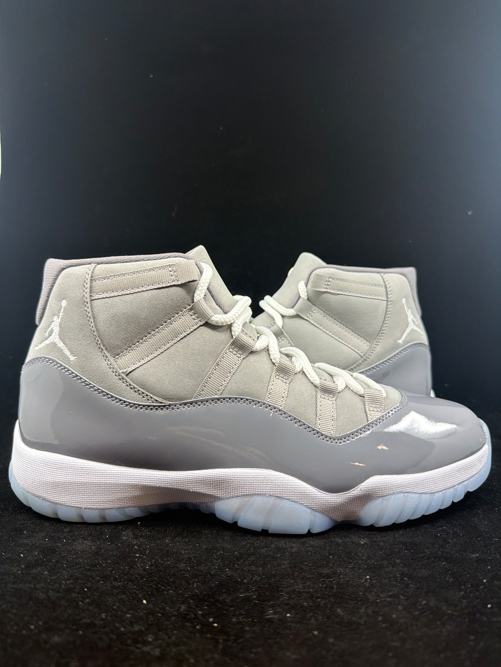 *USED* AJ 11 - COOL GREY (2021)
