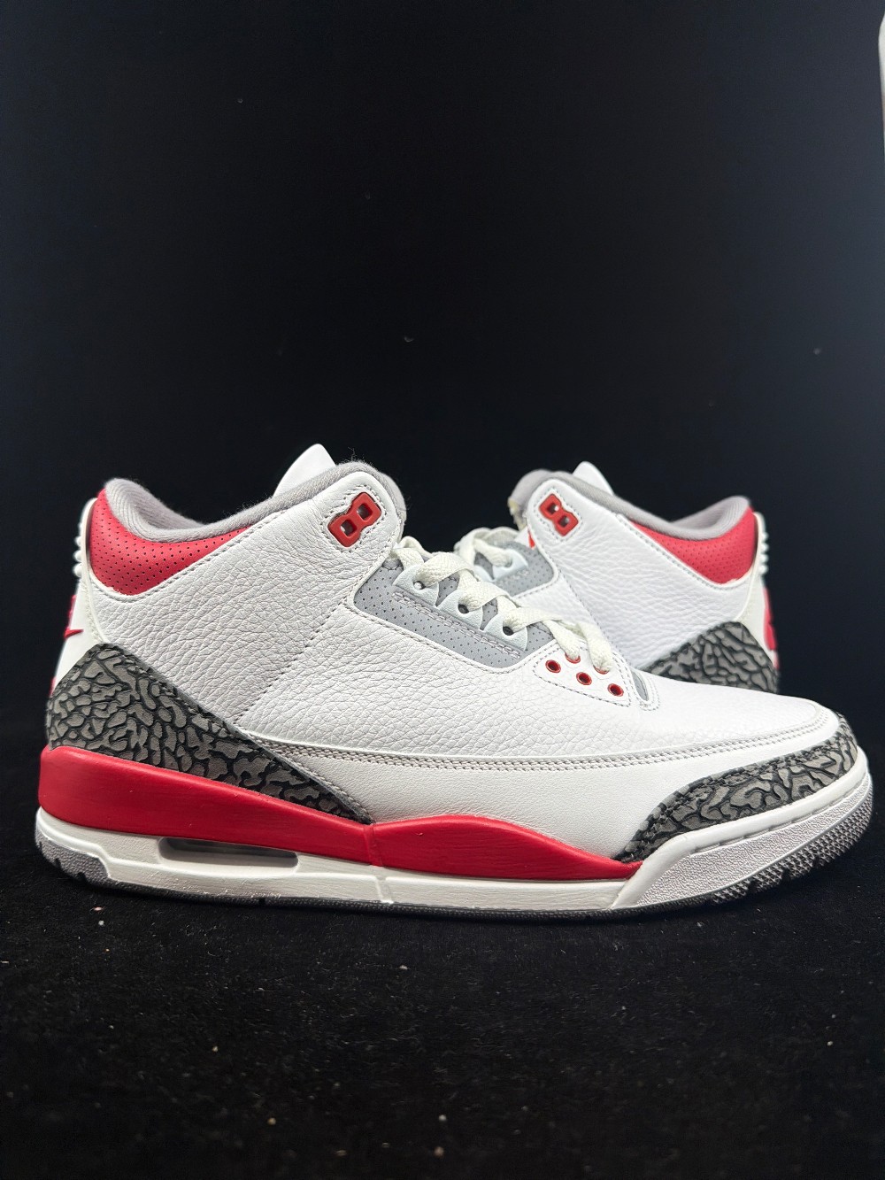 *VNDS* AJ 3 - FIRE RED (2022)