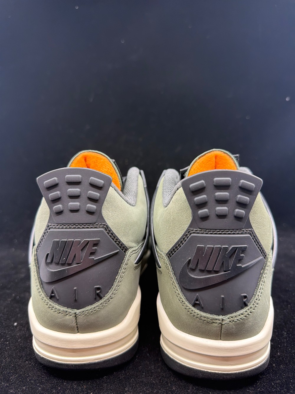 AJ 4 - UNDEFEATED (2025)