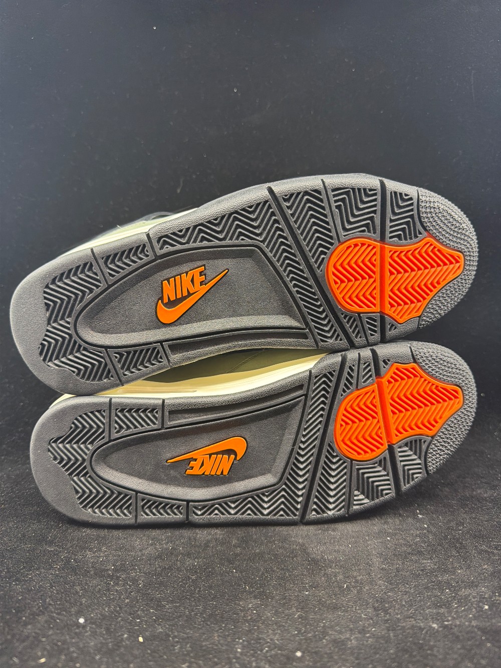 AJ 4 - UNDEFEATED (2025)