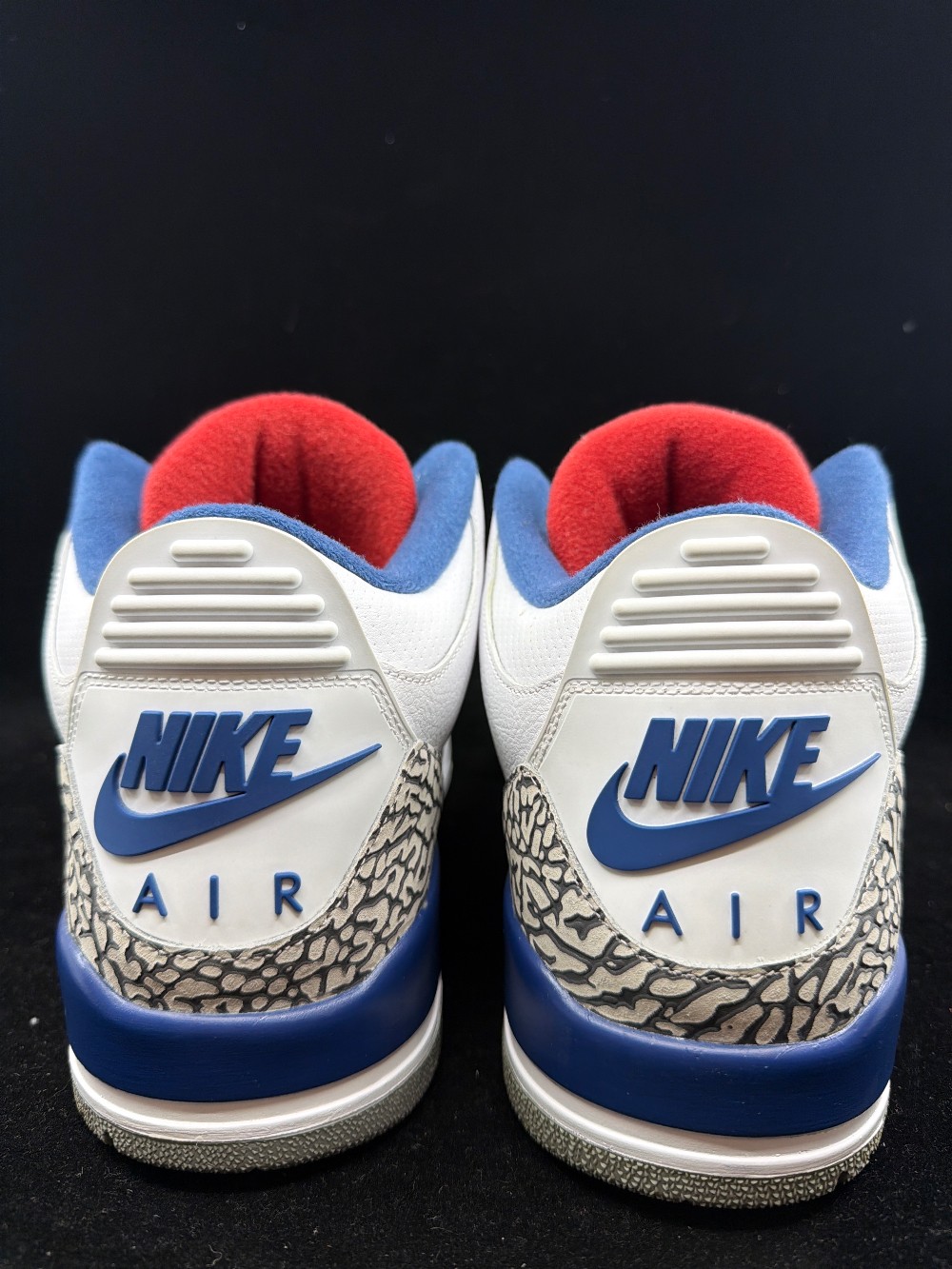 *USED* AJ 3 - TRUE BLUE (2016)