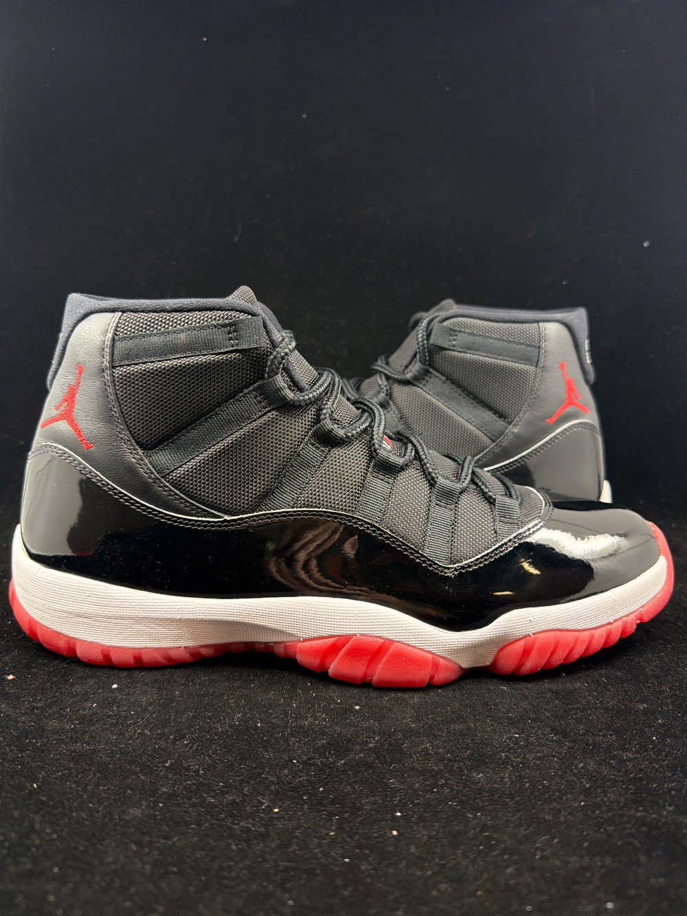 *USED* AJ 11 - PLAYOFFS BRED (2019)