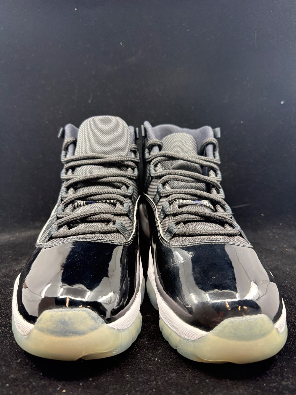 *USED* AJ 11 - SPACE JAM (2016)