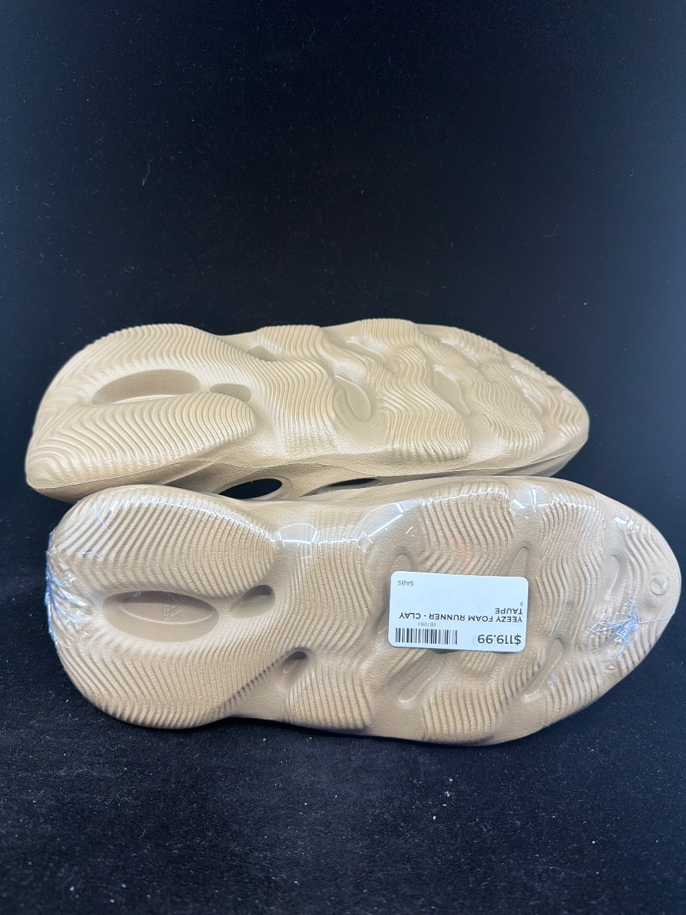 YEEZY FOAM RUNNER - CLAY TAUPE