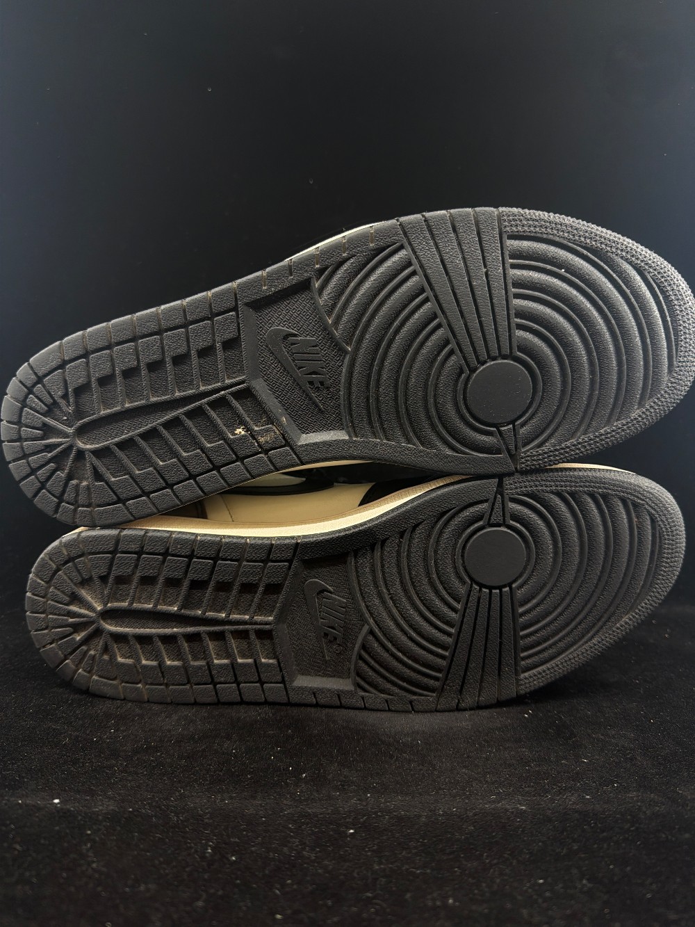 *USED* AJ 1 - DARK MOCHA