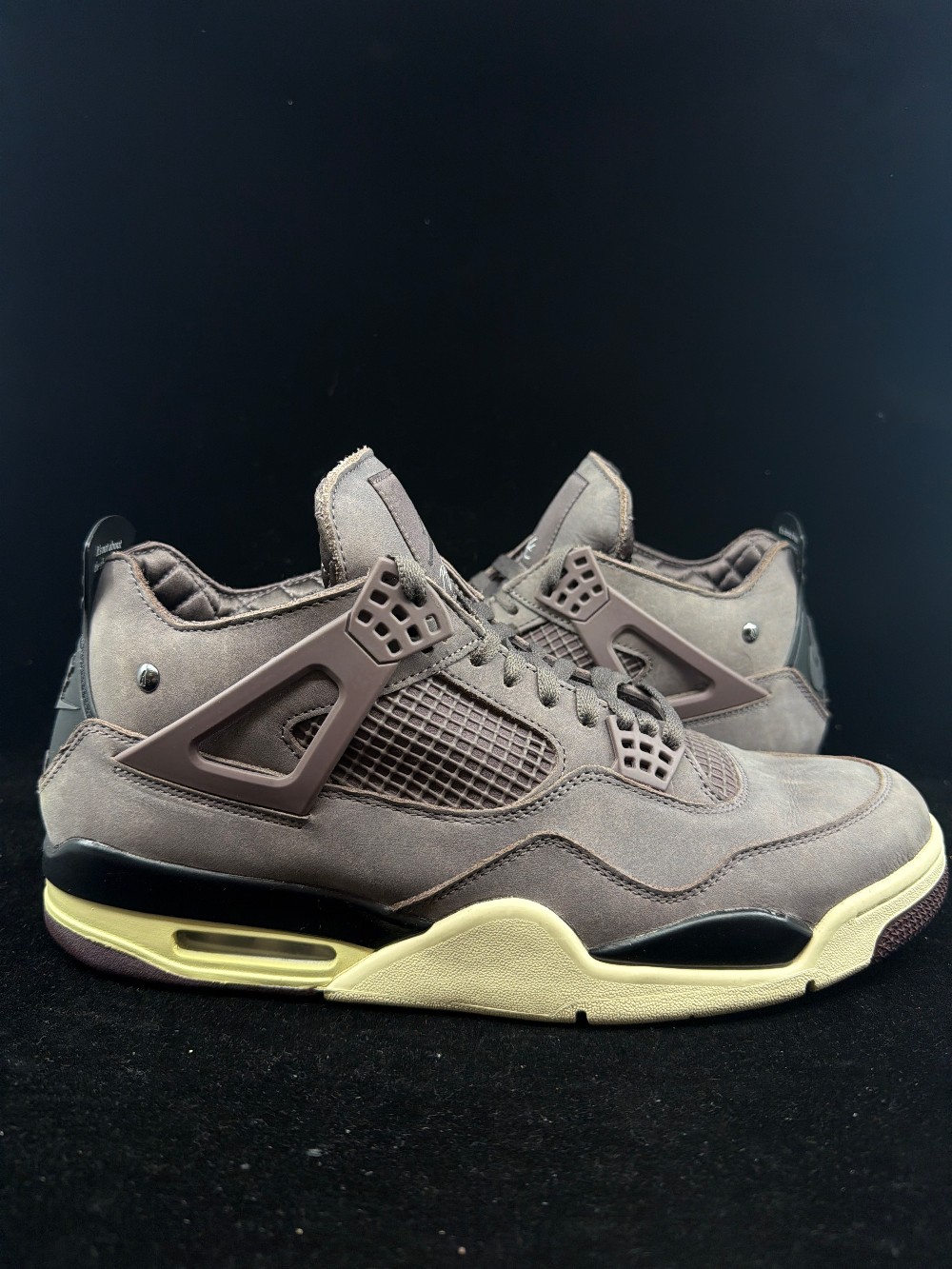 *USED* AJ 4 - A MA MANIERE - VIOLET ORE