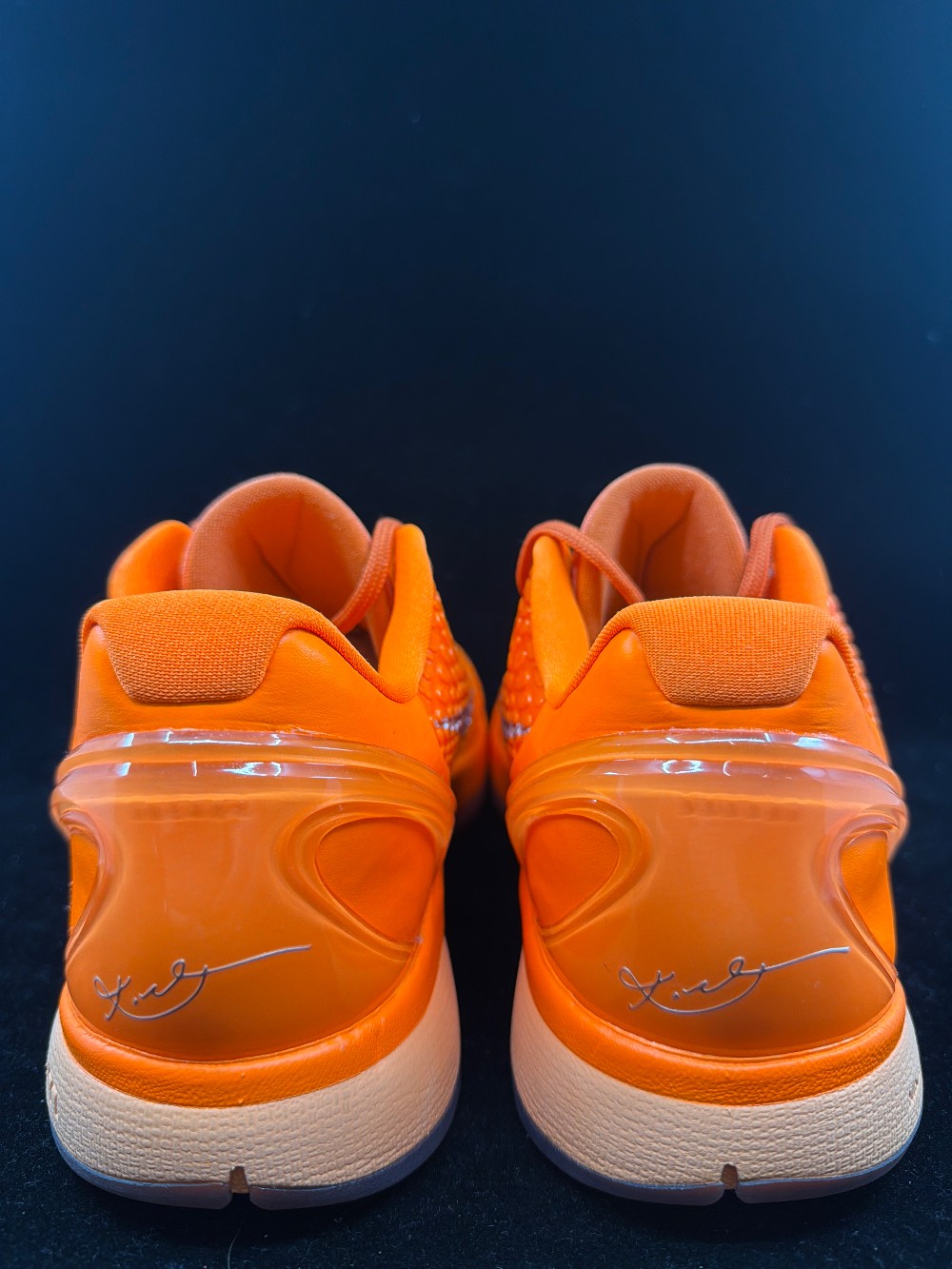 *USED* KOBE 6 PROTRO - TOTAL ORANGE