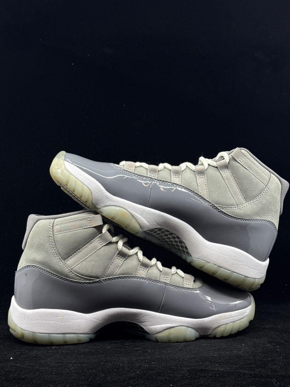 *USED/NO BOX* AJ 11 - COOL GREY (2021)