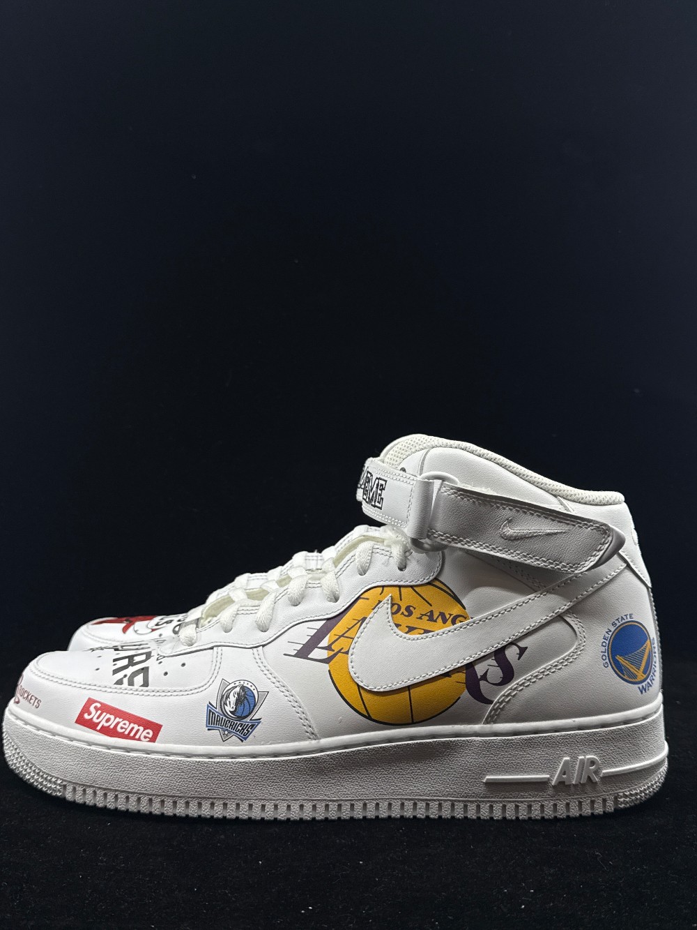 *NO BOX* NIKE AIR FORCE 1 MID X SUPREME - NBA WHITE