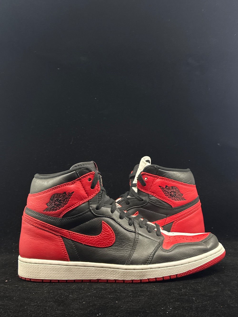 *VNDS/NO BOX* AJ 1 - HOMAGE TO HOME (NON-NUMBERED)