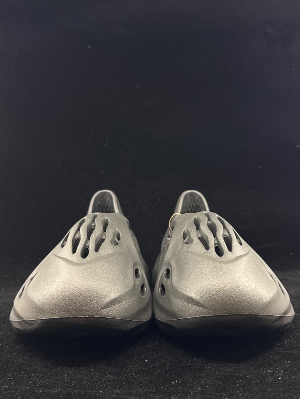 YEEZY FOAM RUNNER - ONYX