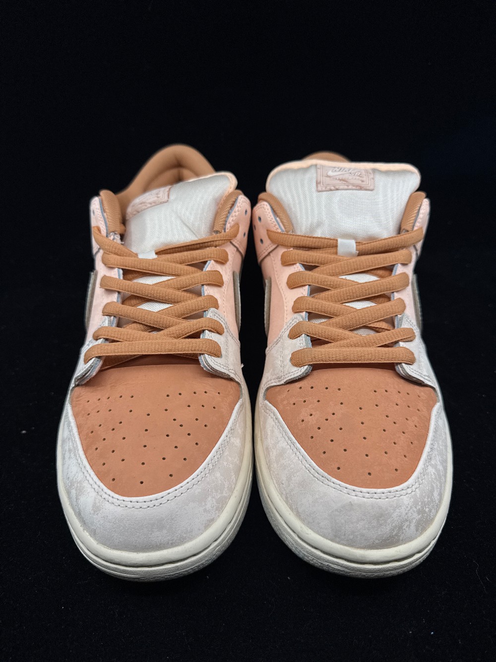 *USED* NIKE SB DUNK LOW - TROCADERO GARDENS