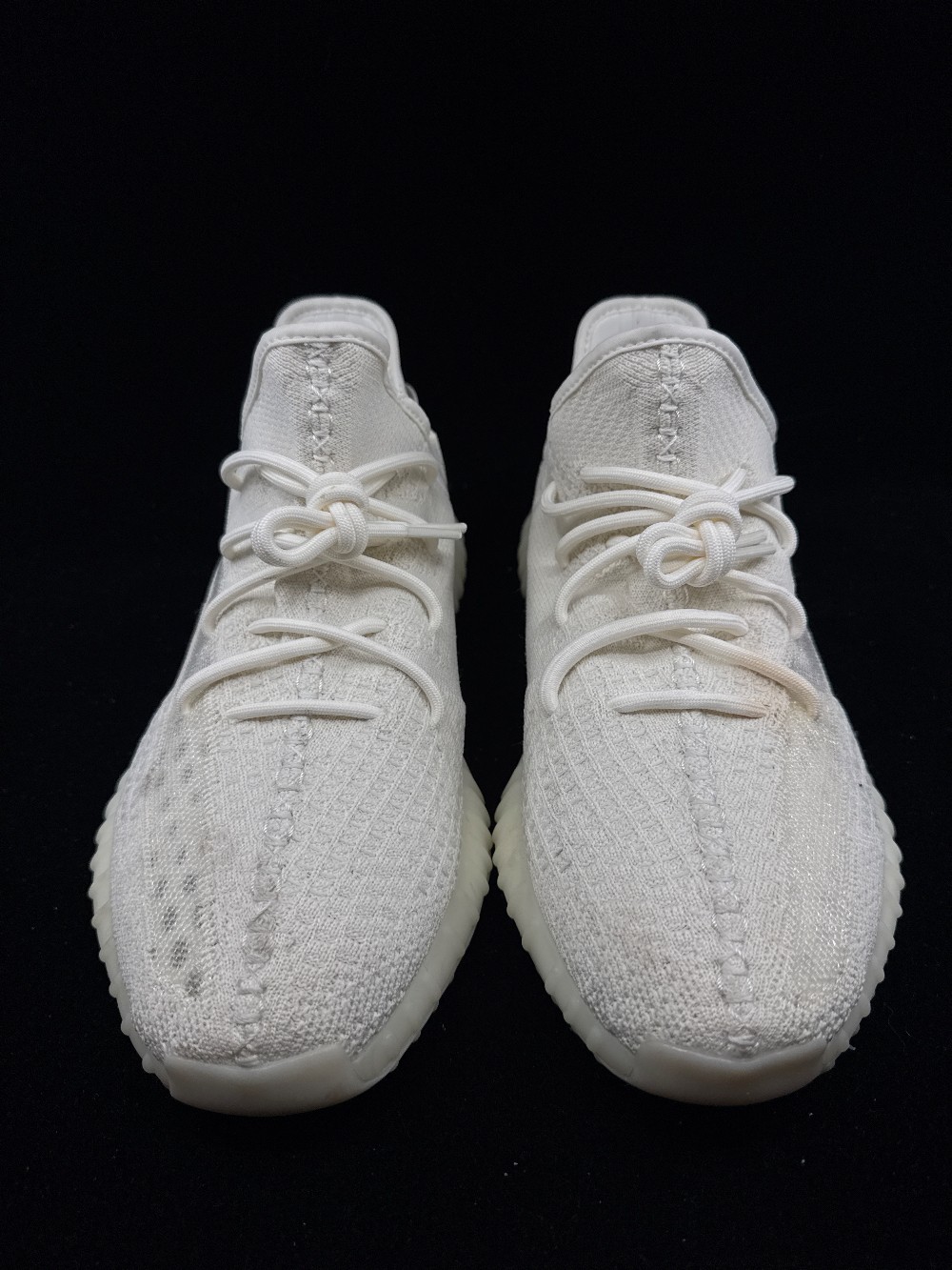 *USED* YEEZY 350 BOOST V2 - BONE