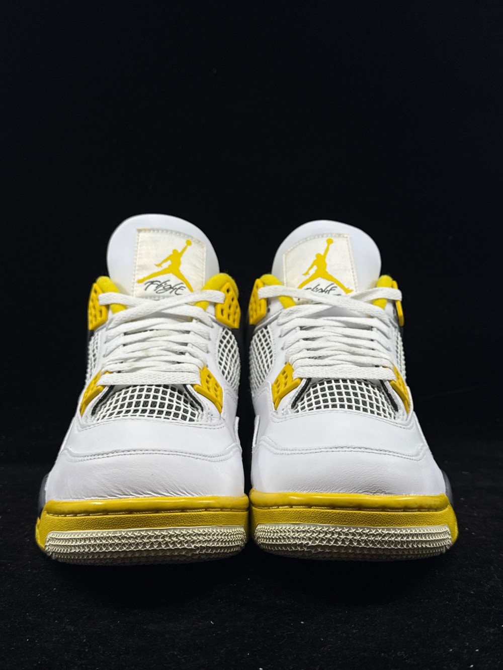 *USED* AJ 4 (W) - VIVID SULFUR