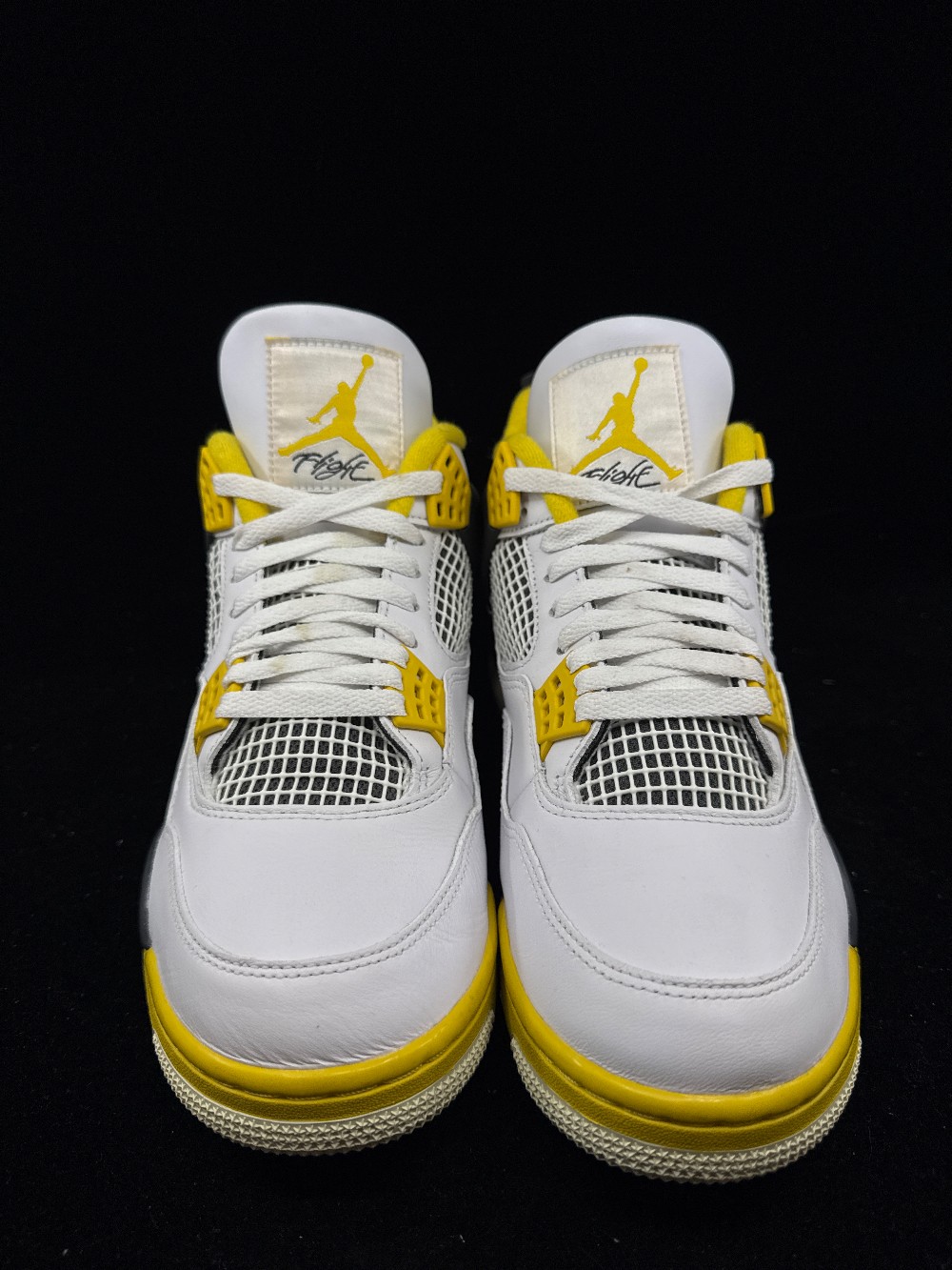 *USED* AJ 4 (W) - VIVID SULFUR