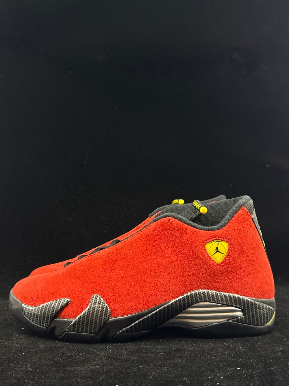 AJ 14 - FERRARI (2025)