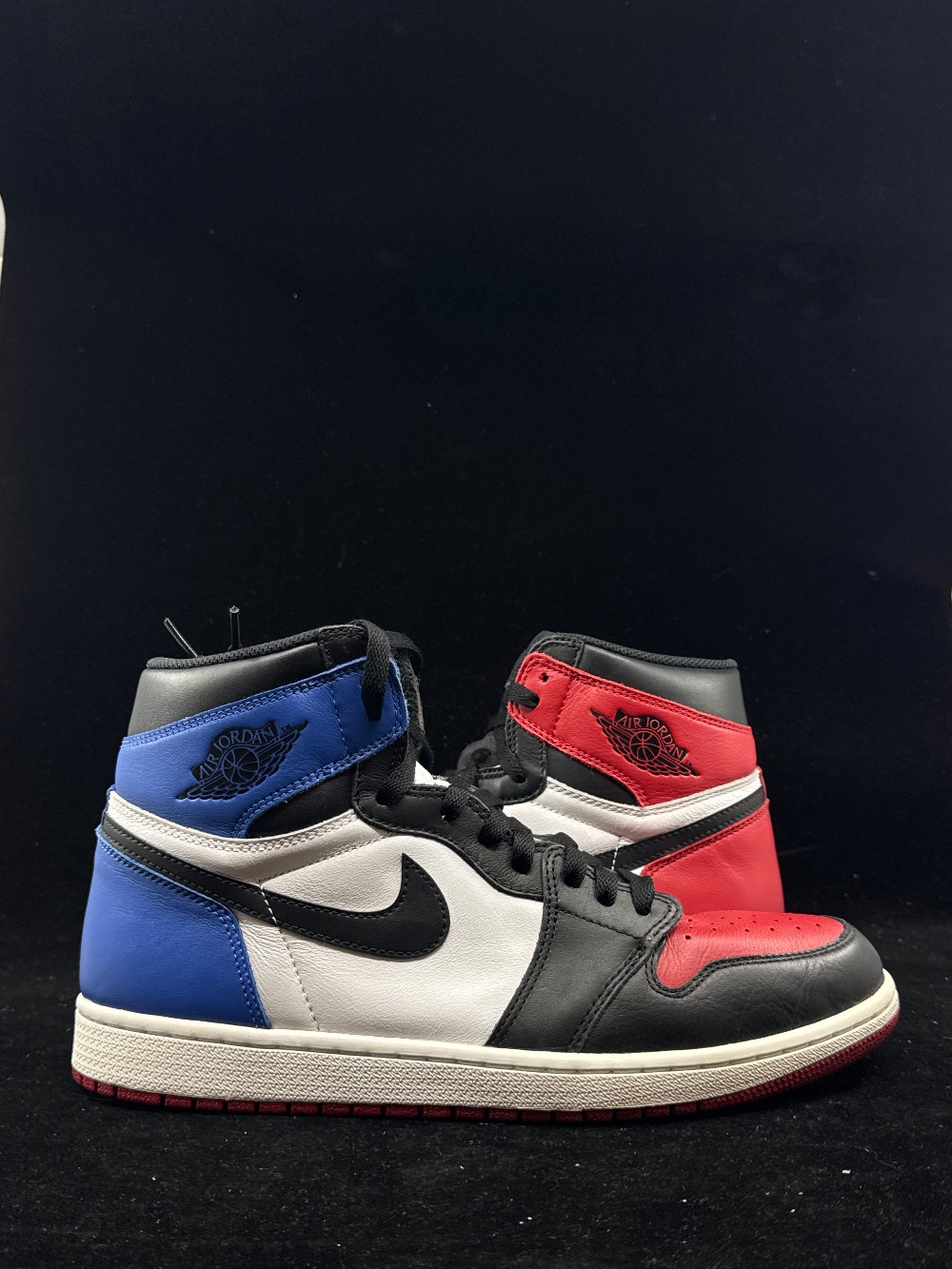 *USED* AJ 1 - TOP 3 (2016)