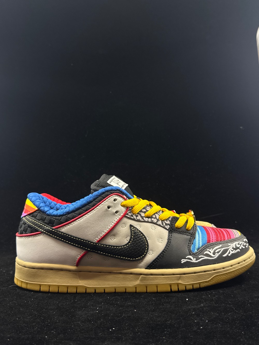 NIKE SB DUNK LOW - WHAT THE PAUL