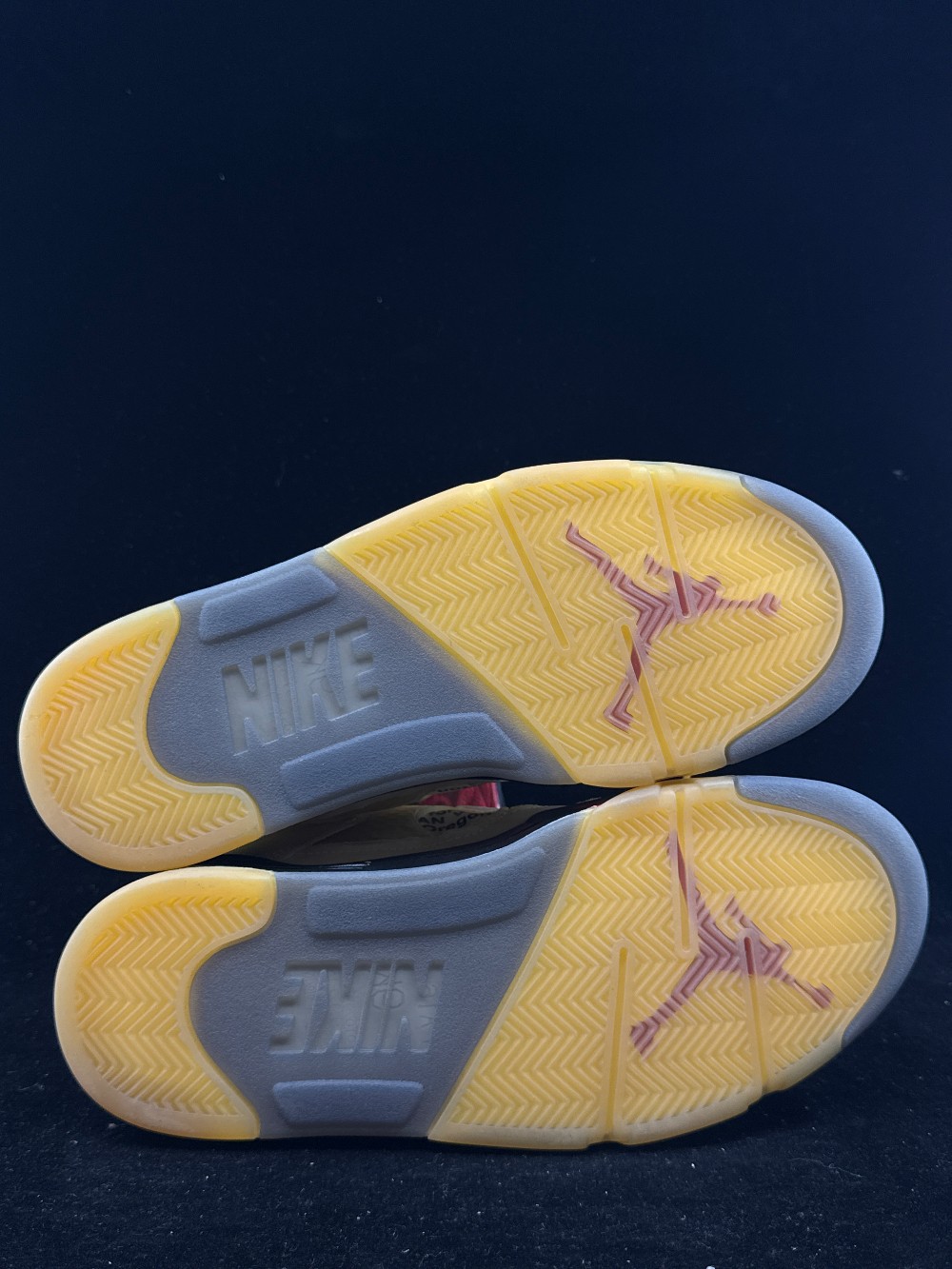 AJ 5 X OFF WHITE - SAIL