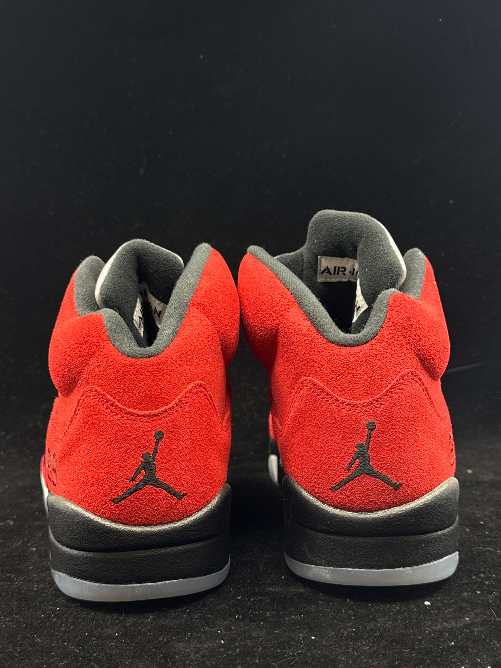 AJ 5 - RAGING BULL RED (2021)
