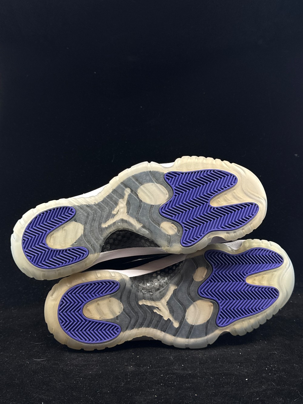 AJ 11 - CONCORD (2018)