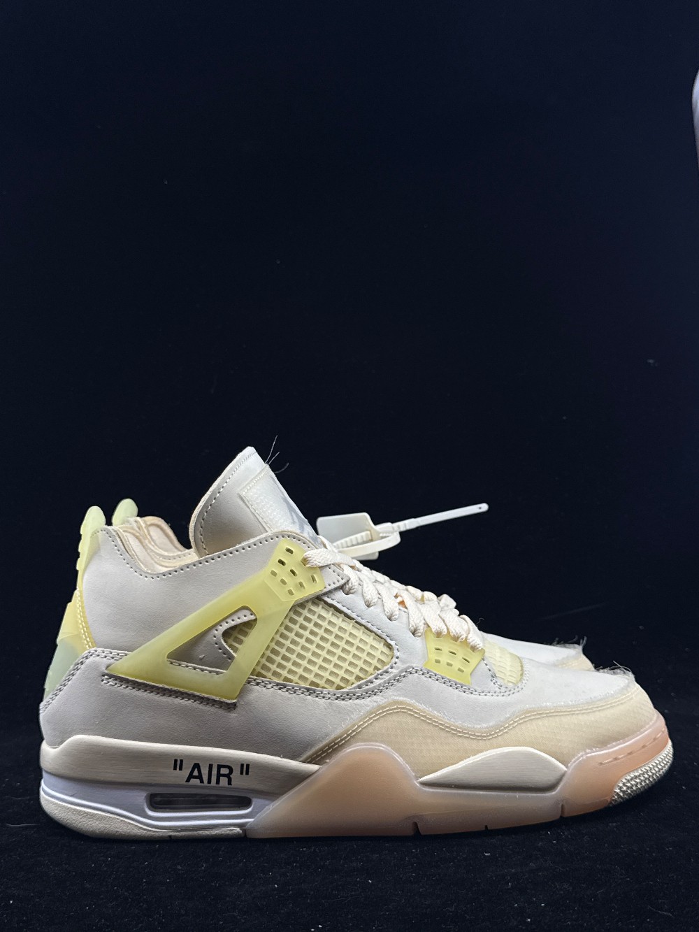 AJ 4 X OFF WHITE (W) - SAIL