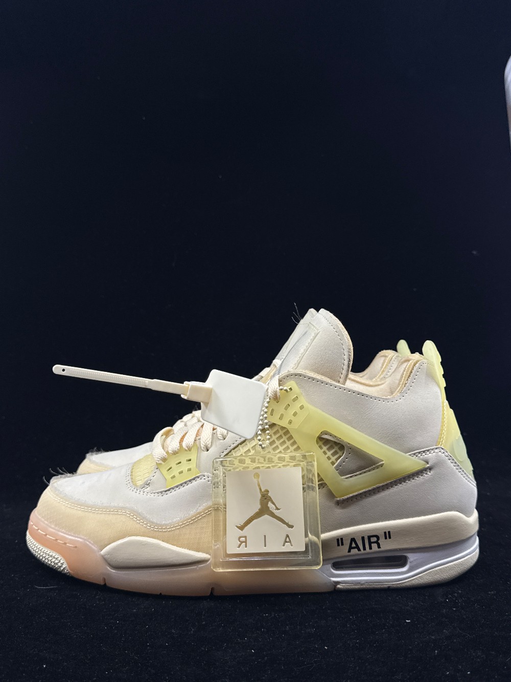 AJ 4 X OFF WHITE (W) - SAIL