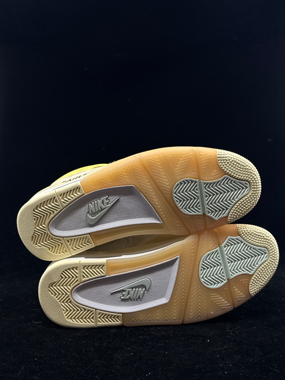 AJ 4 X OFF WHITE (W) - SAIL