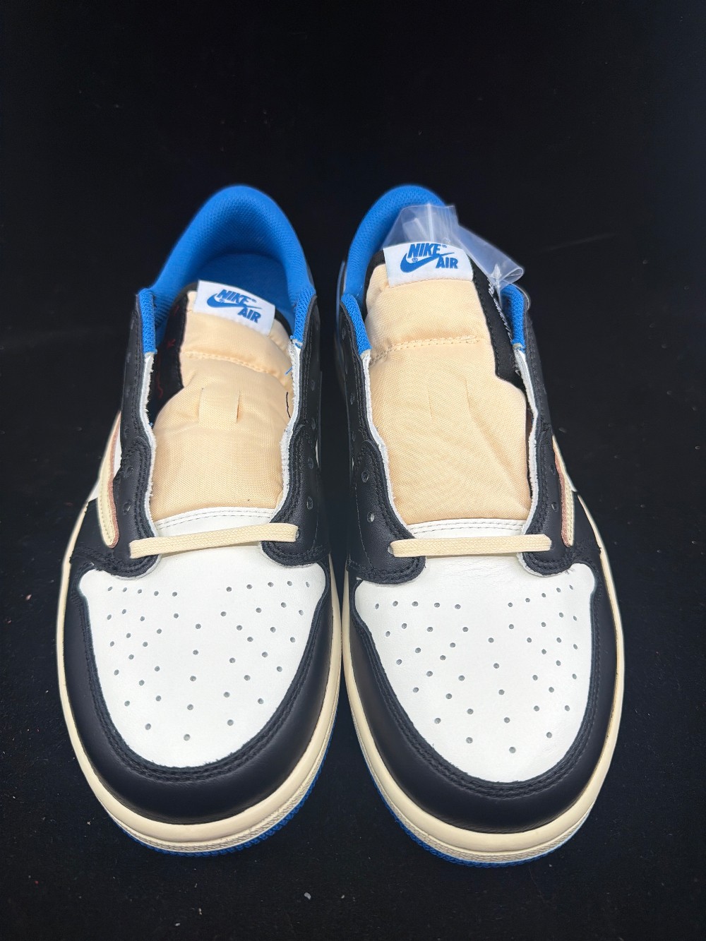 AJ 1 LOW X TRAVIS SCOTT - FRAGMENT