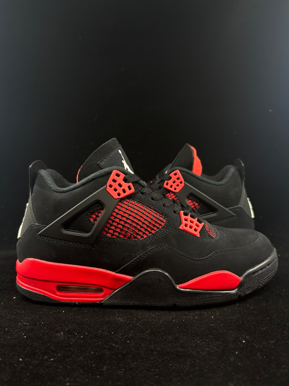 *VNDS/NO BOX* AJ 4 - RED THUNDER