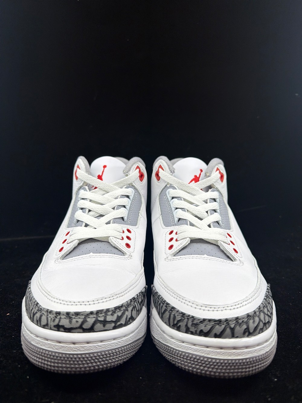 *USED/NO BOX* AJ 3 - FIRE RED (2022)