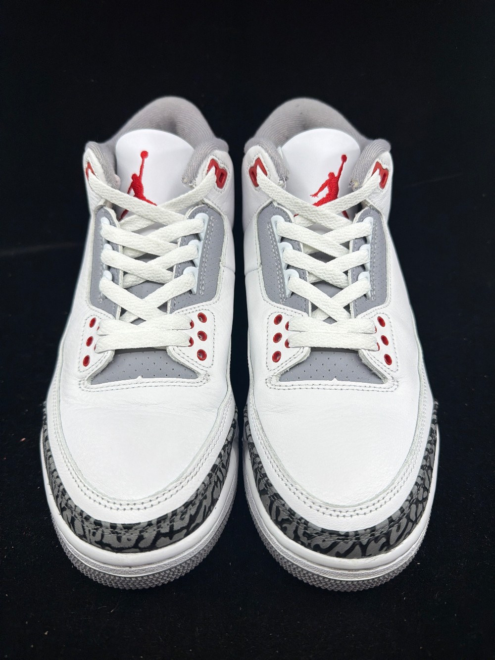 *USED/NO BOX* AJ 3 - FIRE RED (2022)