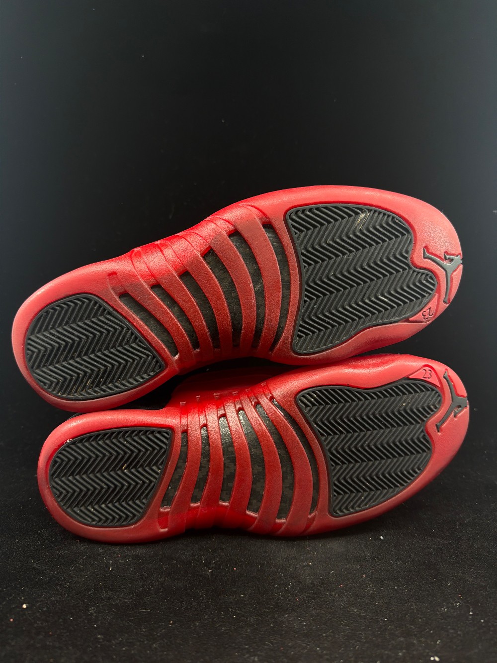 *USED/NO BOX* AJ 12 - FLU GAME (2016)