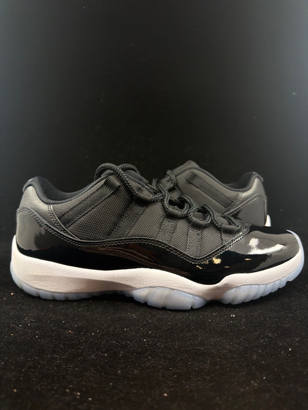 *VNDS* AJ 11 LOW - SPACE JAM