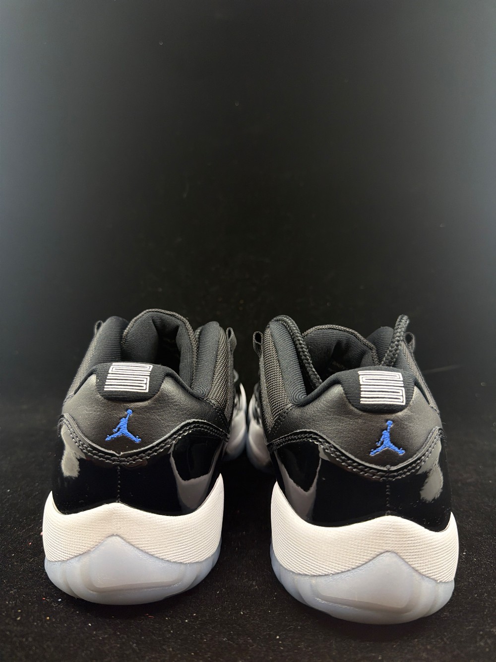 *VNDS* AJ 11 LOW - SPACE JAM