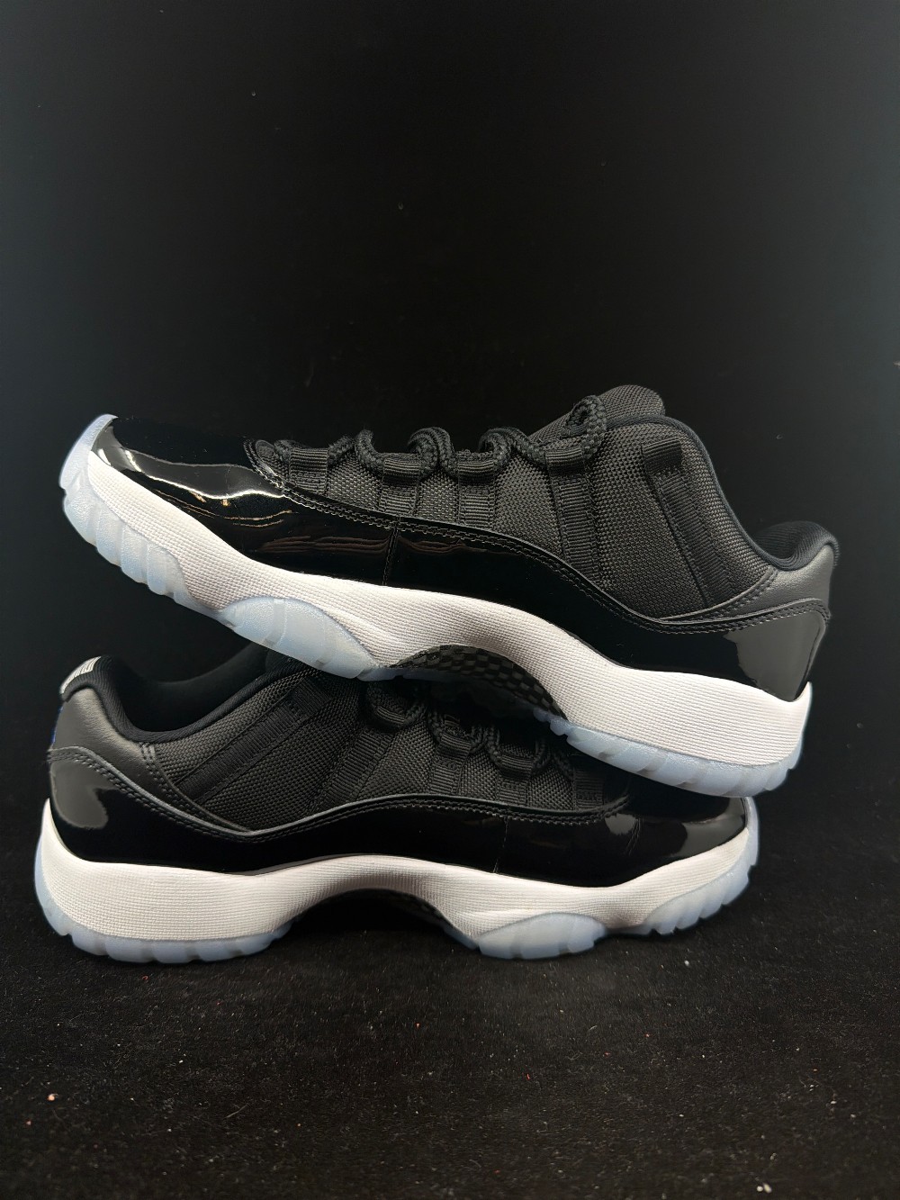 *VNDS* AJ 11 LOW - SPACE JAM
