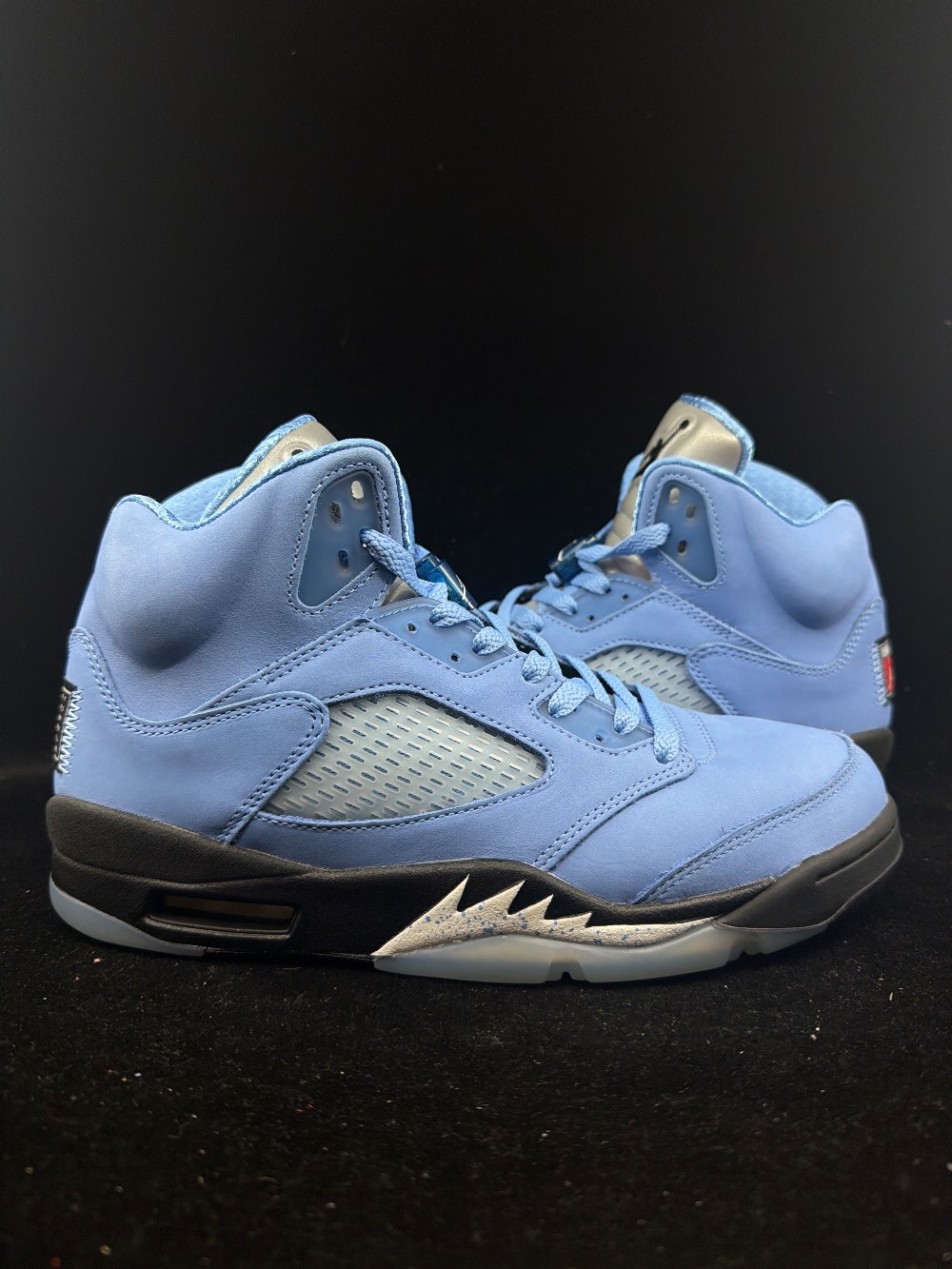 *VNDS/NO BOX* AJ 5 - UNIVERSITY BLUE