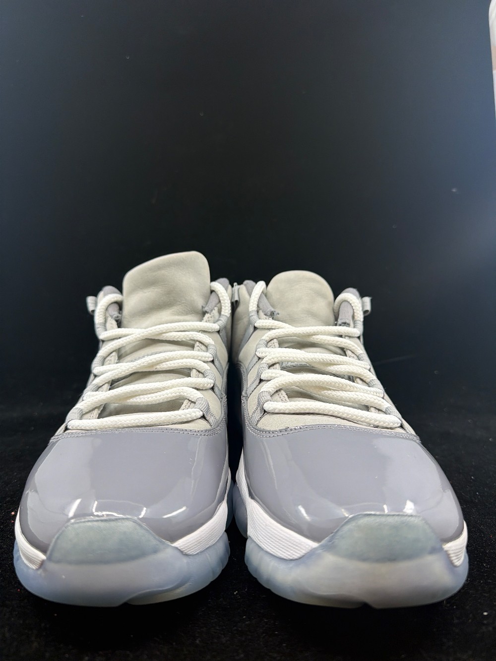 *USED/NO BOX* AJ 11 LOW - COOL GREY