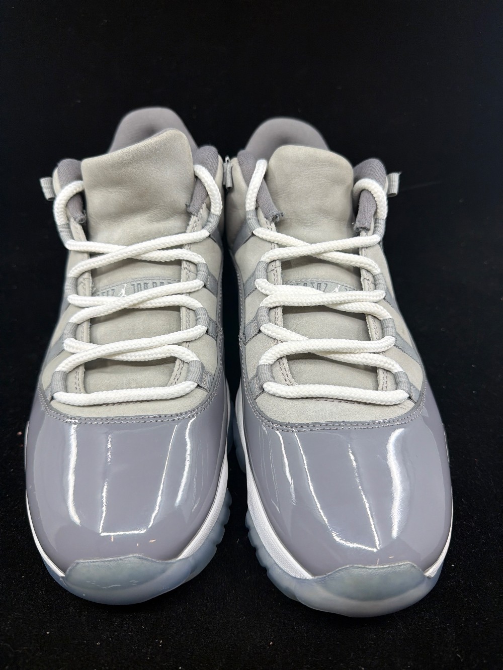 *USED/NO BOX* AJ 11 LOW - COOL GREY
