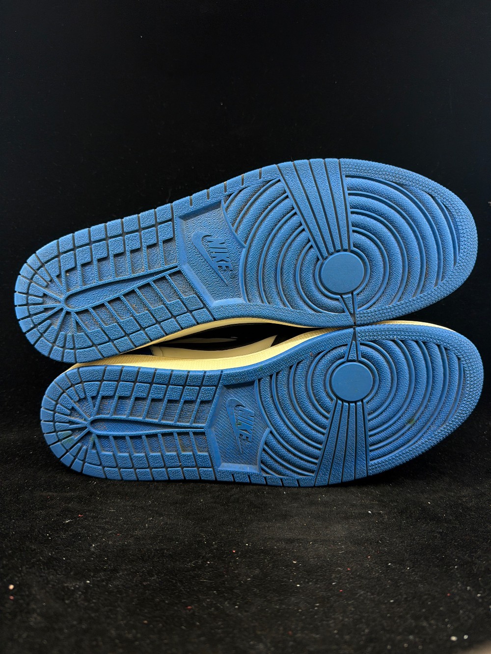 *USED* AJ 1 LOW X TRAVIS SCOTT X FRAGMENT