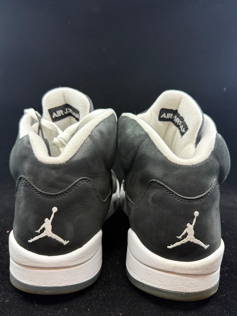 *USED* AJ 5 - MOONLIGHT (2021)