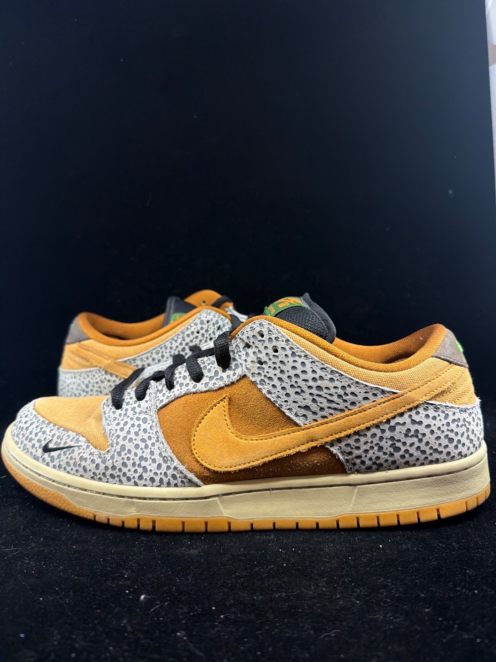*USED* NIKE SB DUNK - SAFARI
