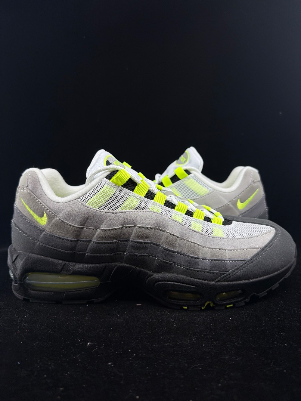 *VNDS* NIKE AIR MAX 95 - BIG BUBBLE NEON